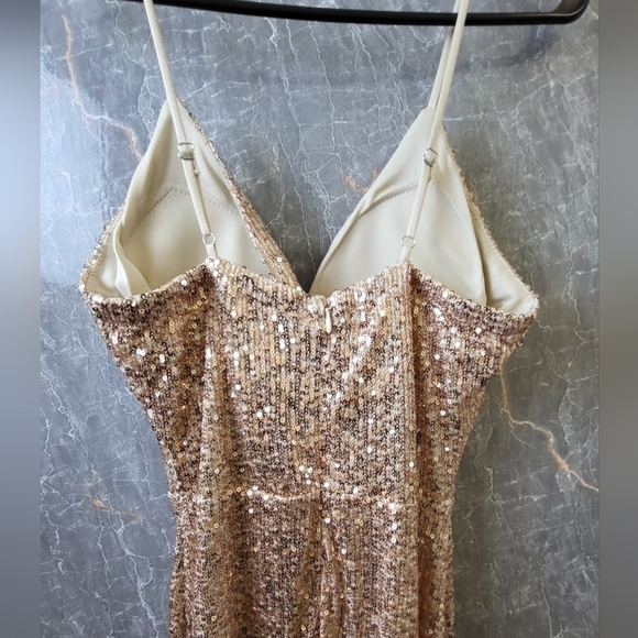Kalinnu's Gown,‎ For Formals, Proms, Etc.  Rose Gold Sequins, Dress Size (S) - Picture 3 of 15